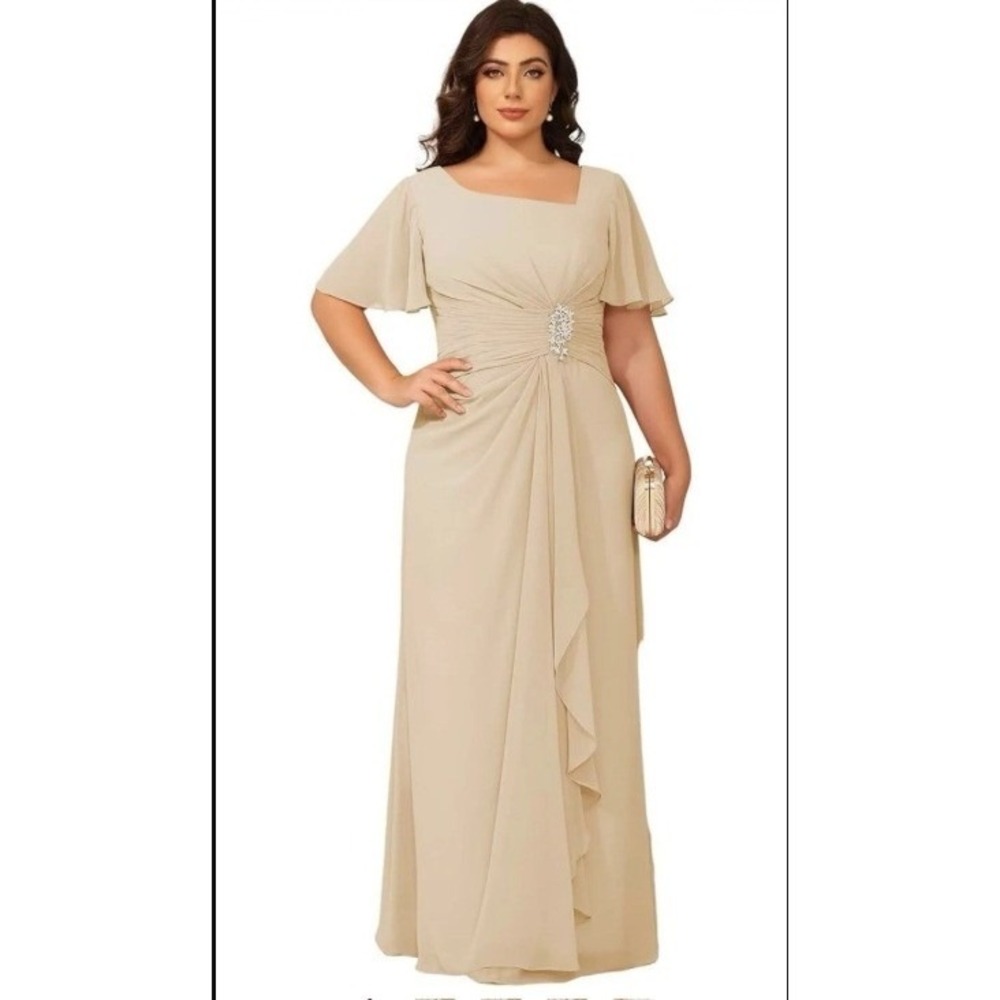 NWT Formal Gown Womens 12 Champagne Chiffon Flutter Sleeve Wedding Evening Event